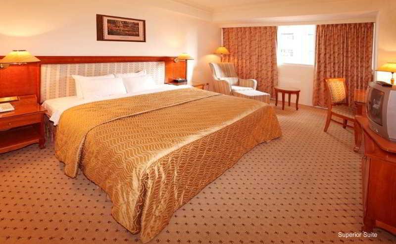 Huang Shin Business Hotel-Chung Kang Taichung Esterno foto