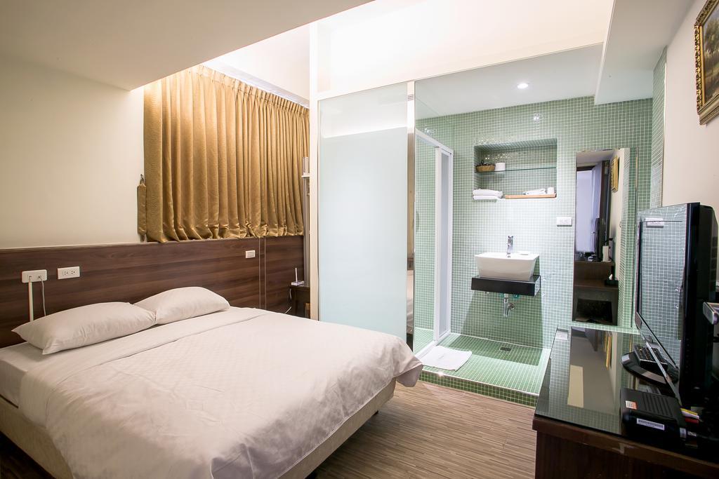 Huang Shin Business Hotel-Chung Kang Taichung Esterno foto